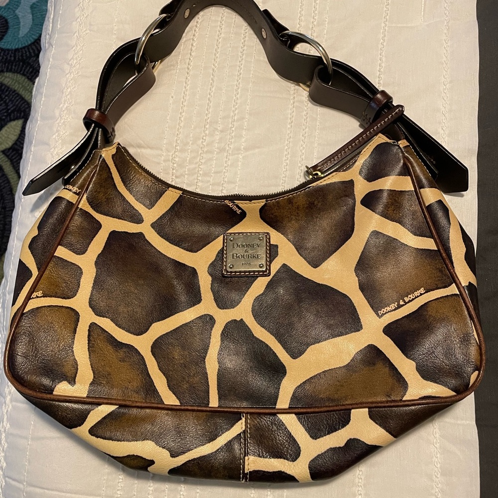 Dooney and Bourke giraffe print handbag